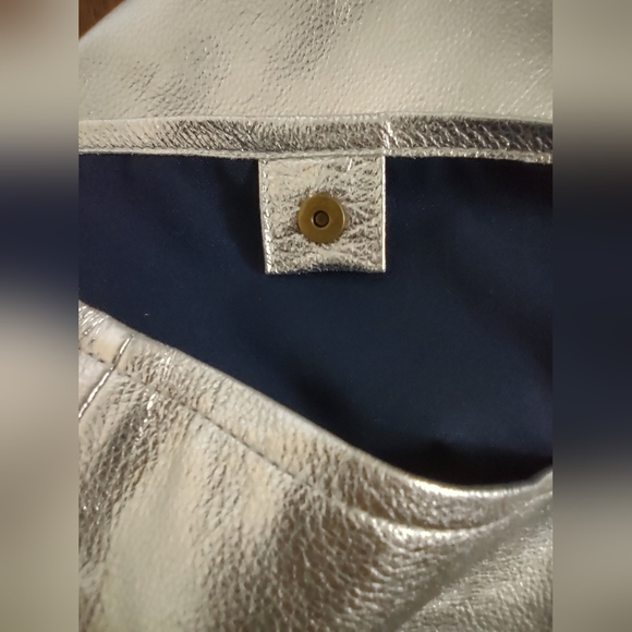 Parker Thatch XL Jane Silver Slouch Tote Bag - Picture 9 of 11